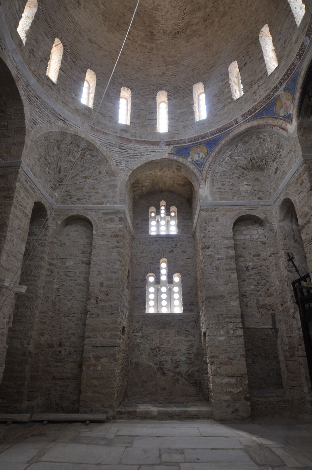 Αγία Σοφία. εσωτερικό, αρχείο ΕΦΑ Λακωνίας